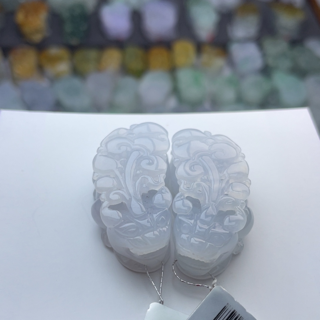 翡翠颈饰未镶嵌貔貅