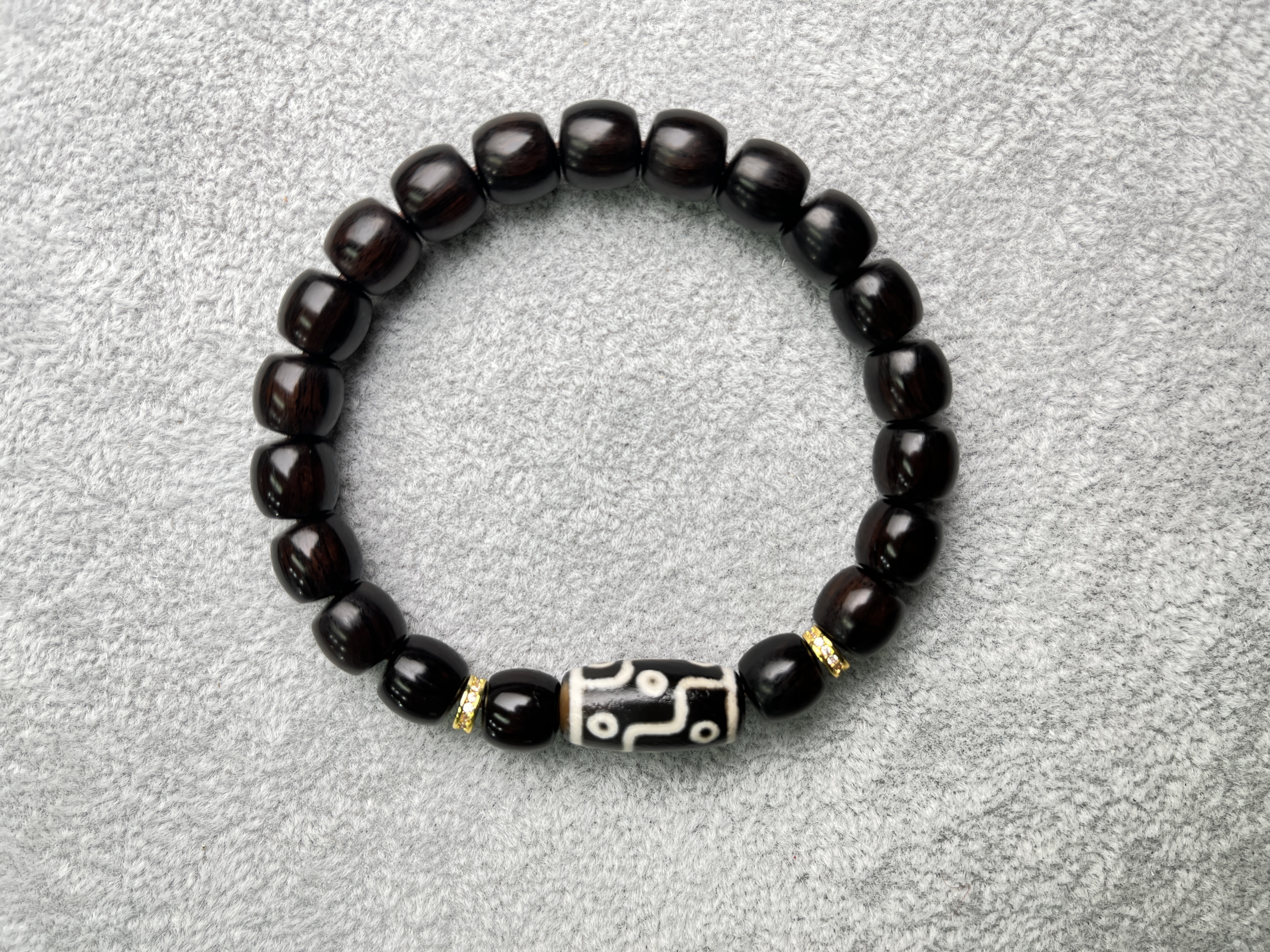 【上新了故宫】乌木加九眼8mm左右