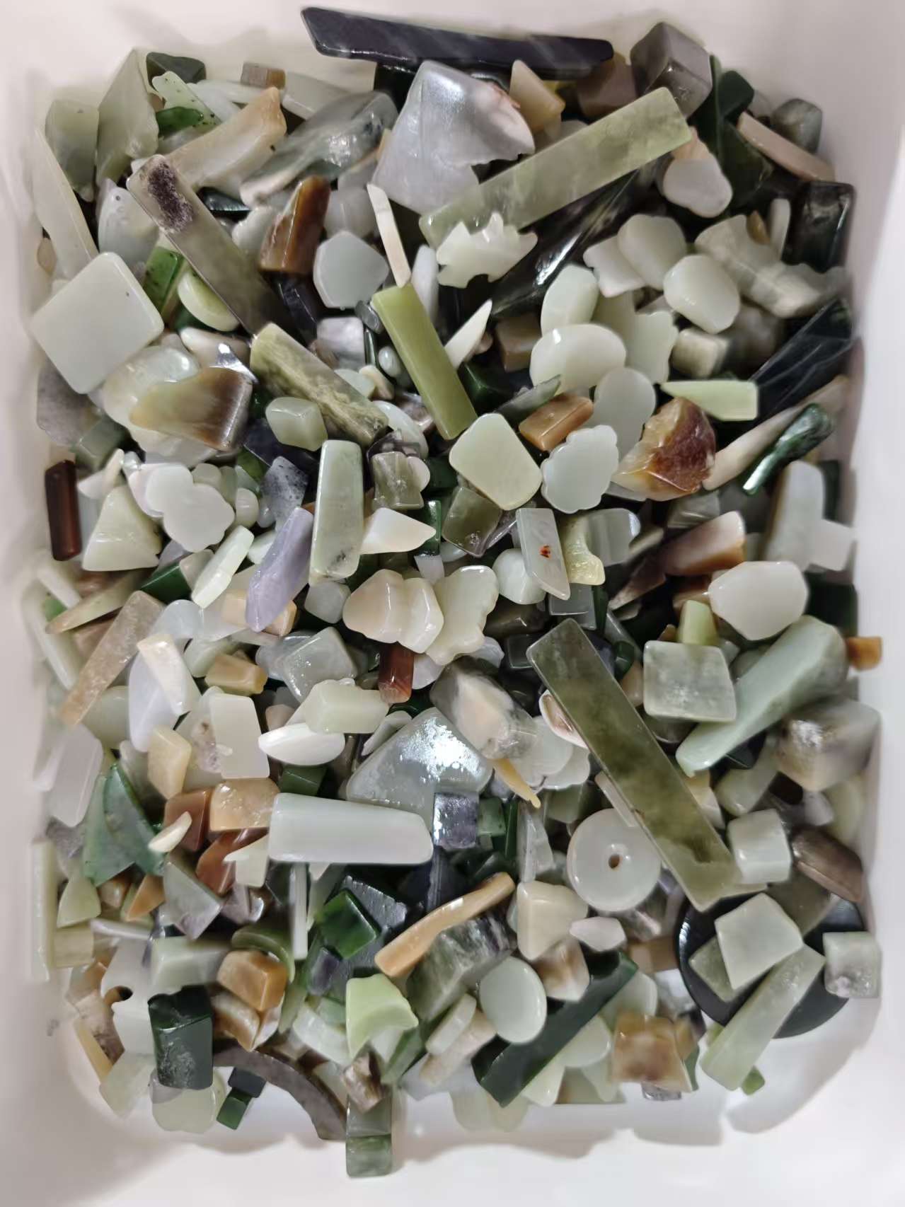 和田玉原石标本 （挑大的发）多样性发货发其一