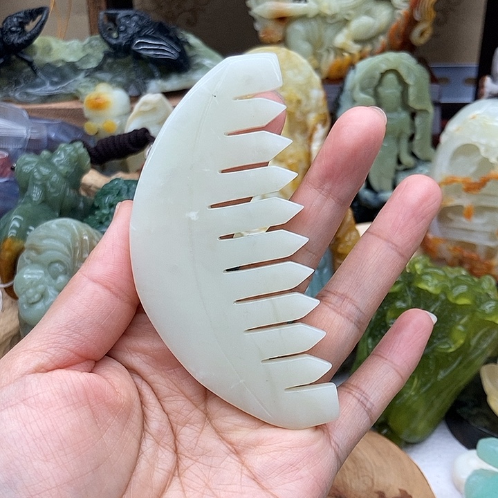 岫玉手把件未镶嵌