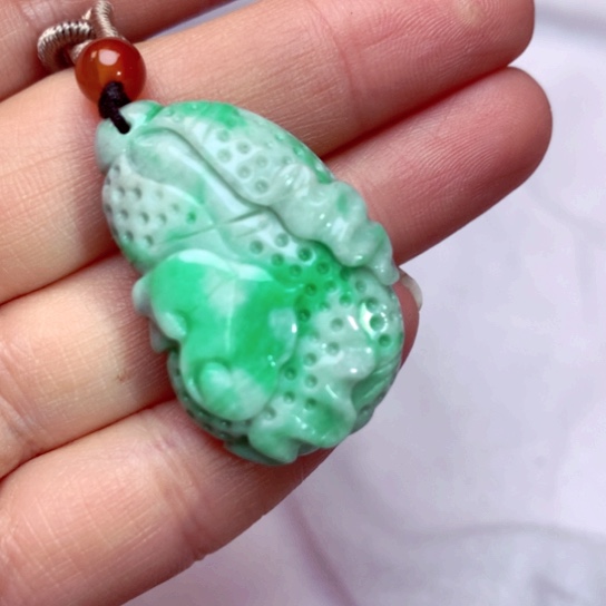 翡翠吊坠(不含链)未镶嵌