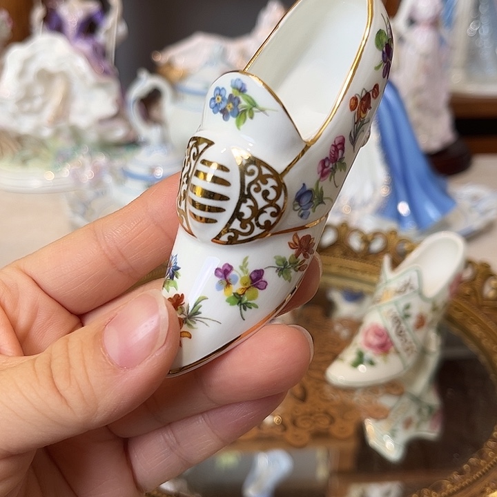 杯欧洲中古瓷器摆件