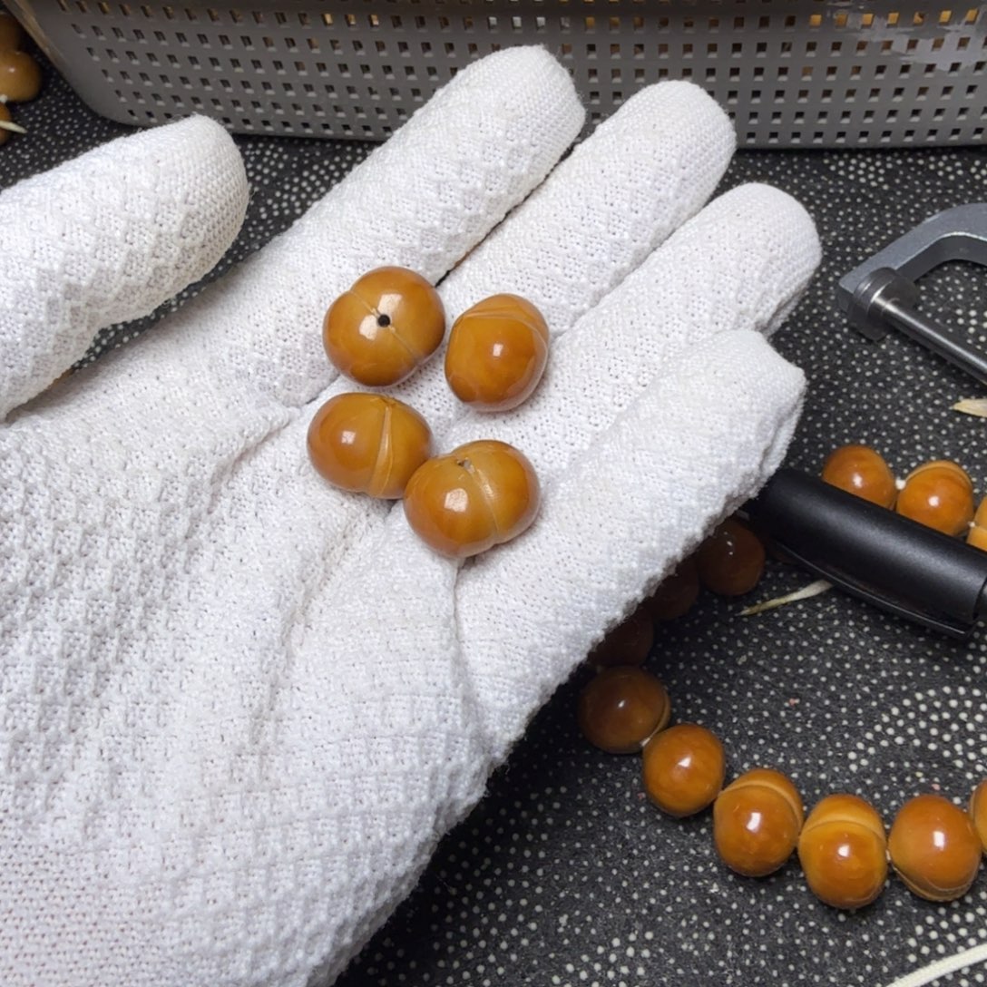 庚***庚核桃手串/手链4颗籽