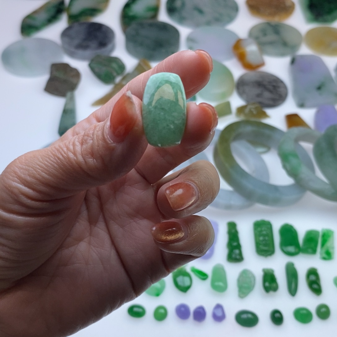 翡翠挂件未镶嵌天然翡翠