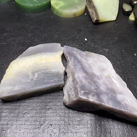 和田玉足铂镶嵌珠宝奇石