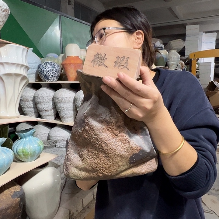 景德镇陶瓷花瓶工厂微瑕