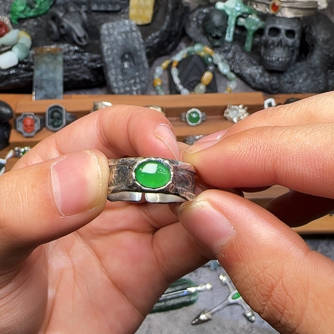 小***子翡翠银S925镶嵌颈饰