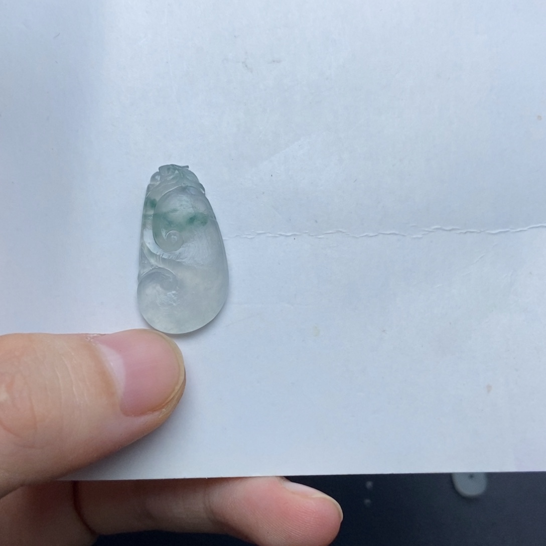 未镶嵌定制翡翠斯*哥如意