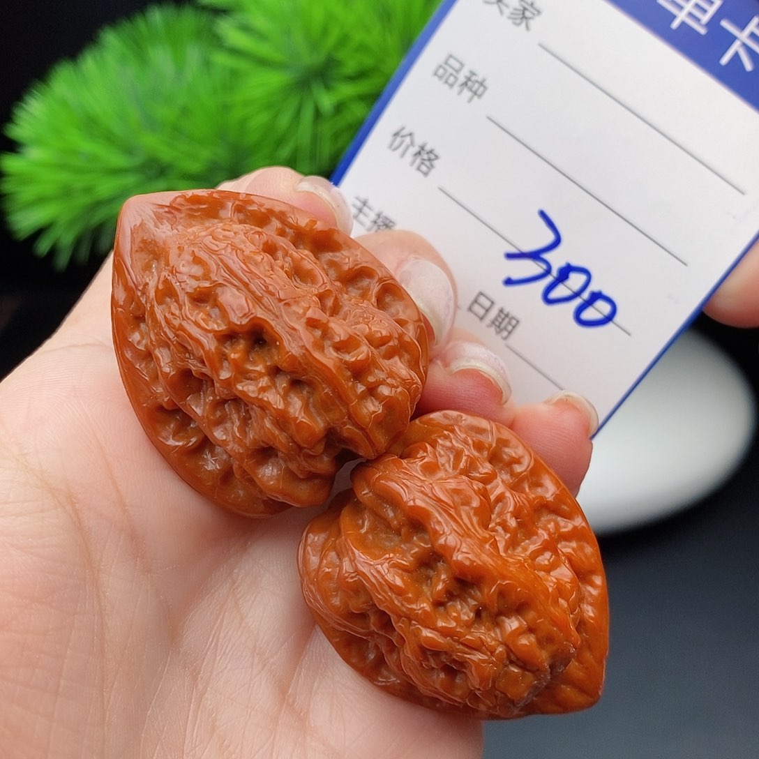 文玩核桃把件33鸡心300