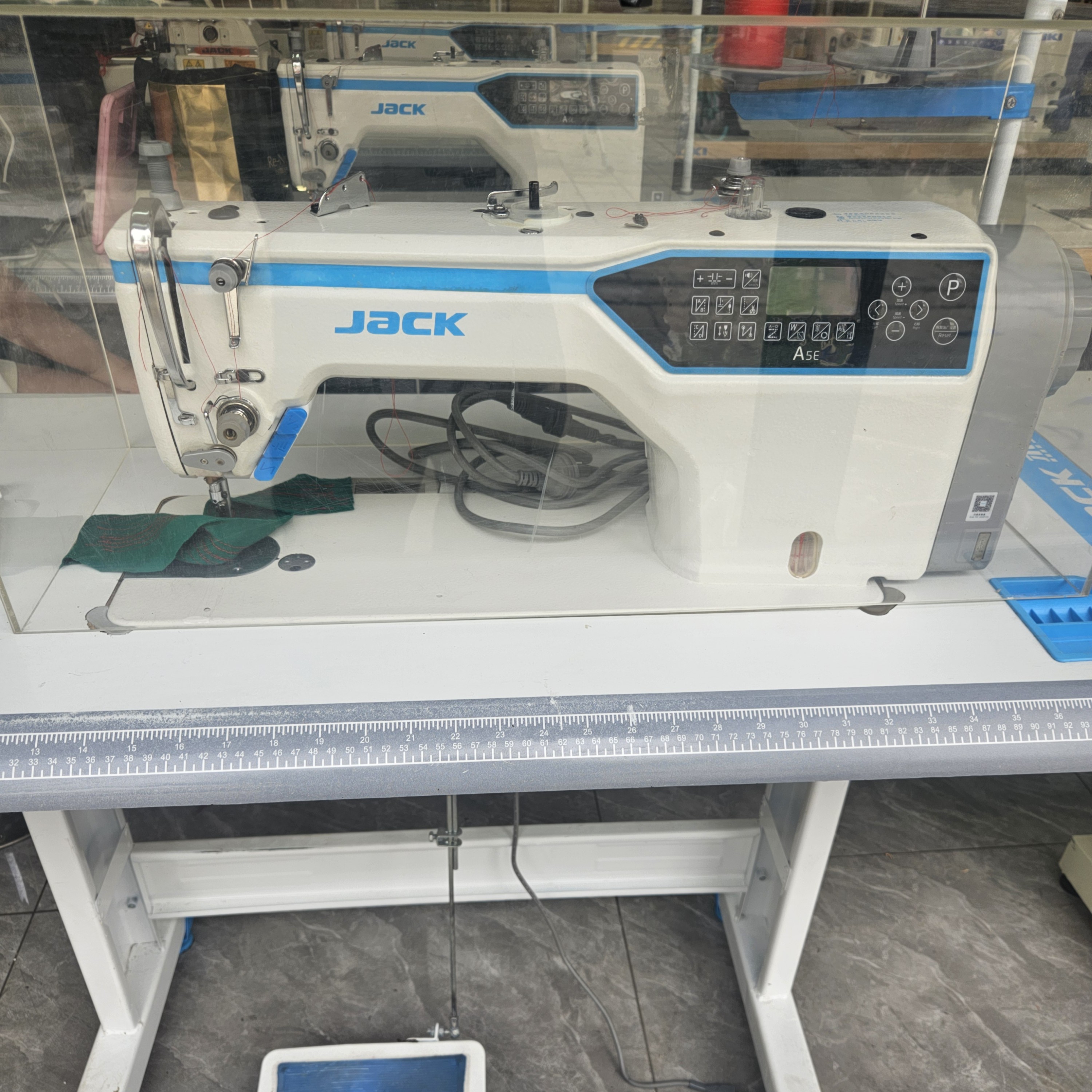 单步进杰克A5E电脑平缝机工厂家用缝纫设备缝纫机