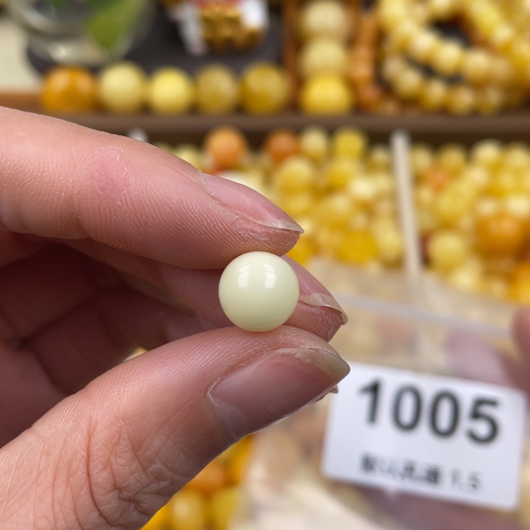 琥珀珠宝奇石未镶嵌9.5