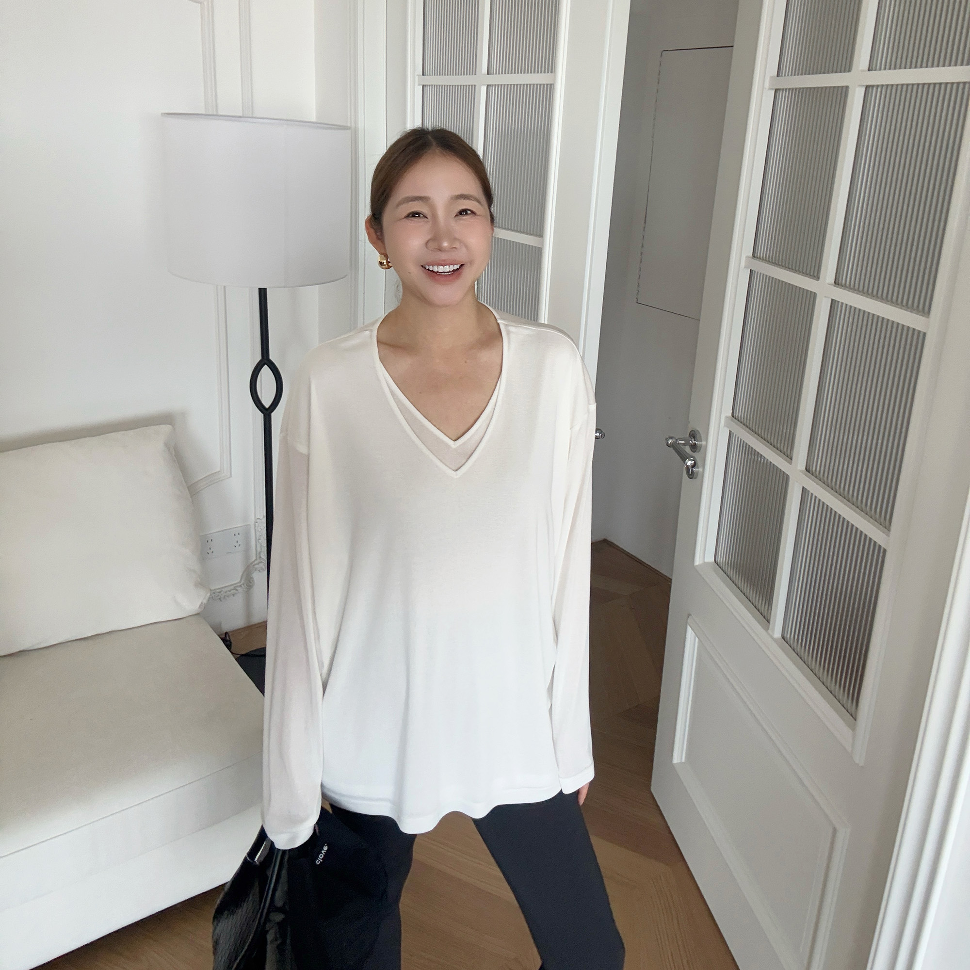 widelia陈魅儿2025秋冬新款 慵懒风拼接假两件V领长袖T恤女815125