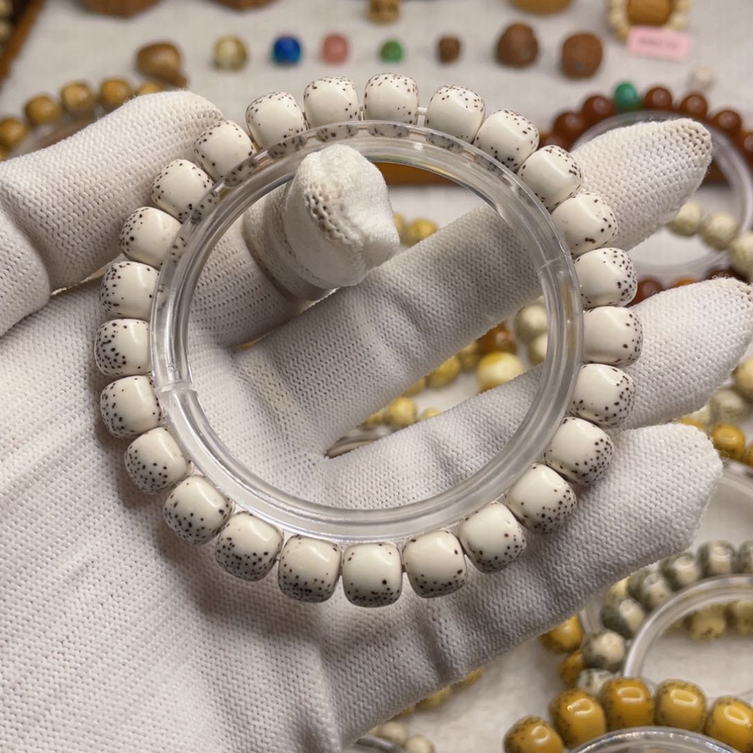 星月菩提手串0*9/8原白