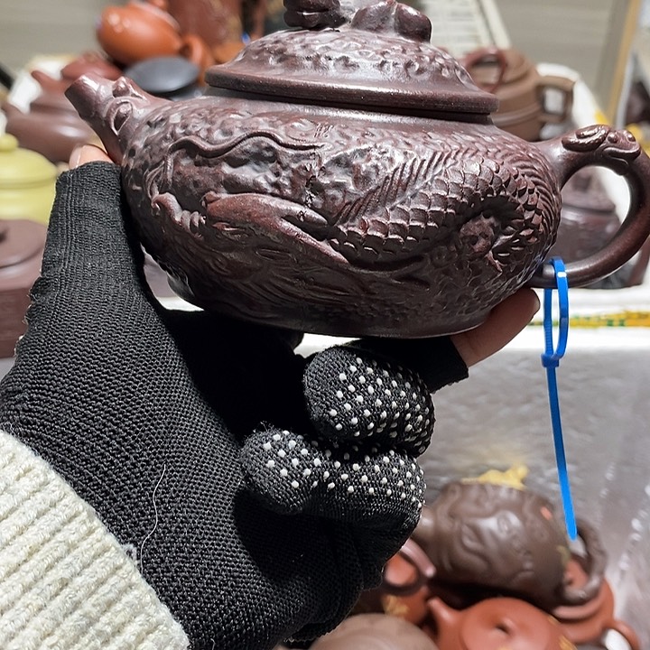 紫砂茶壶微瑕微笑