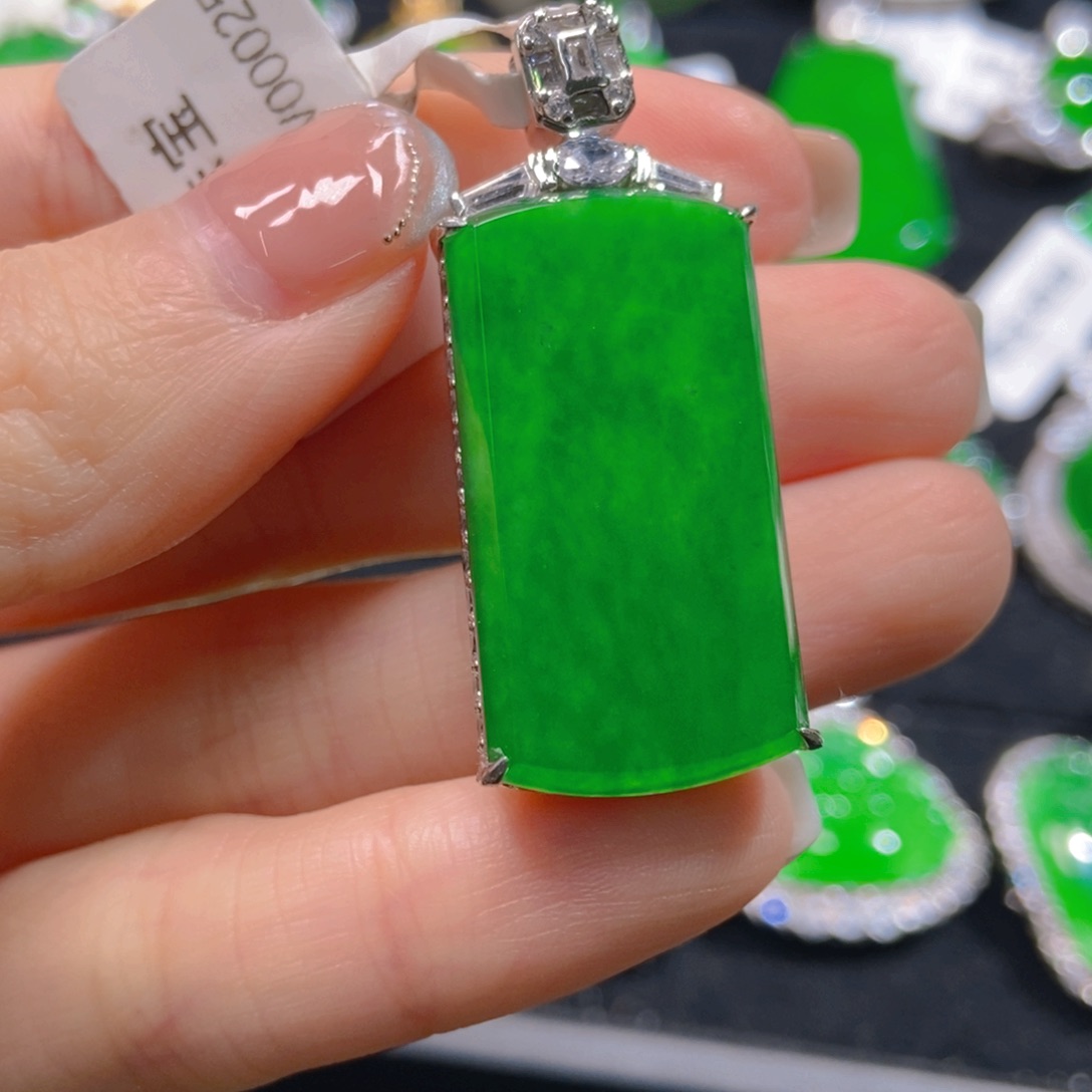 翡翠吊坠(不含链)银S925镶嵌