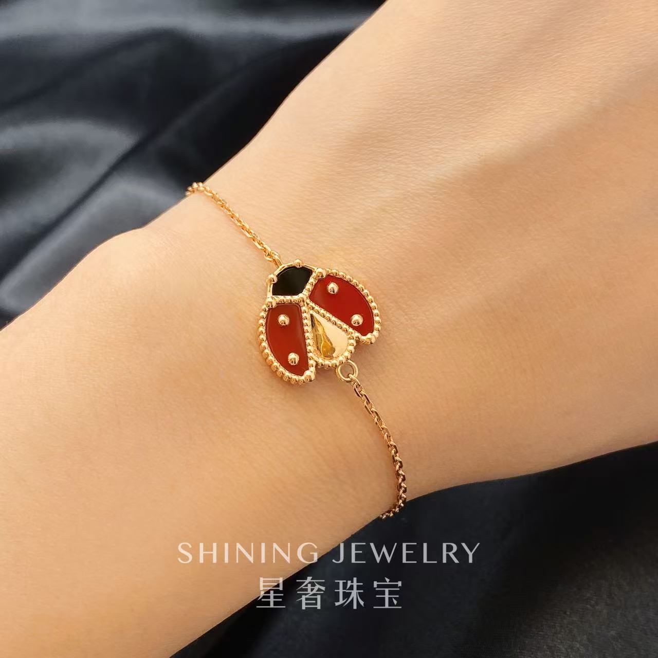【星奢珠宝】18k瓢虫玛瑙手链（少量库存）