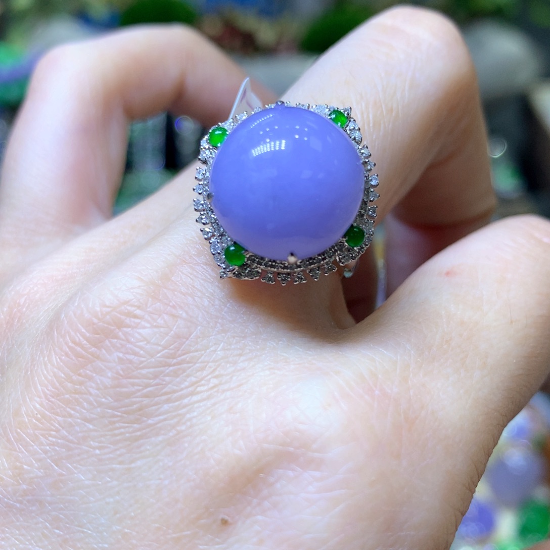 【闪购商品】翡翠颈饰18K金镶嵌翡翠吊坠项链