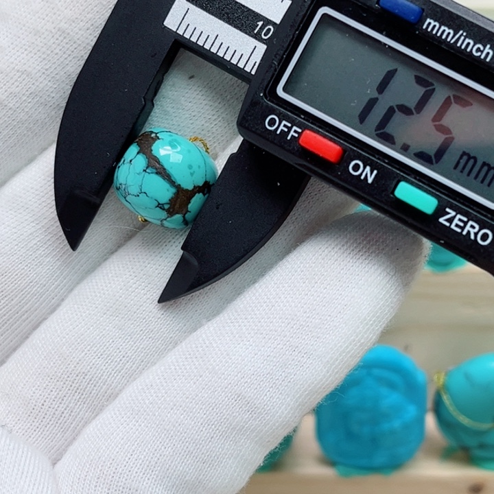 绿松石珠宝未镶嵌