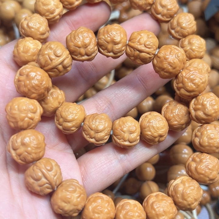 16婵王手串单圈福利