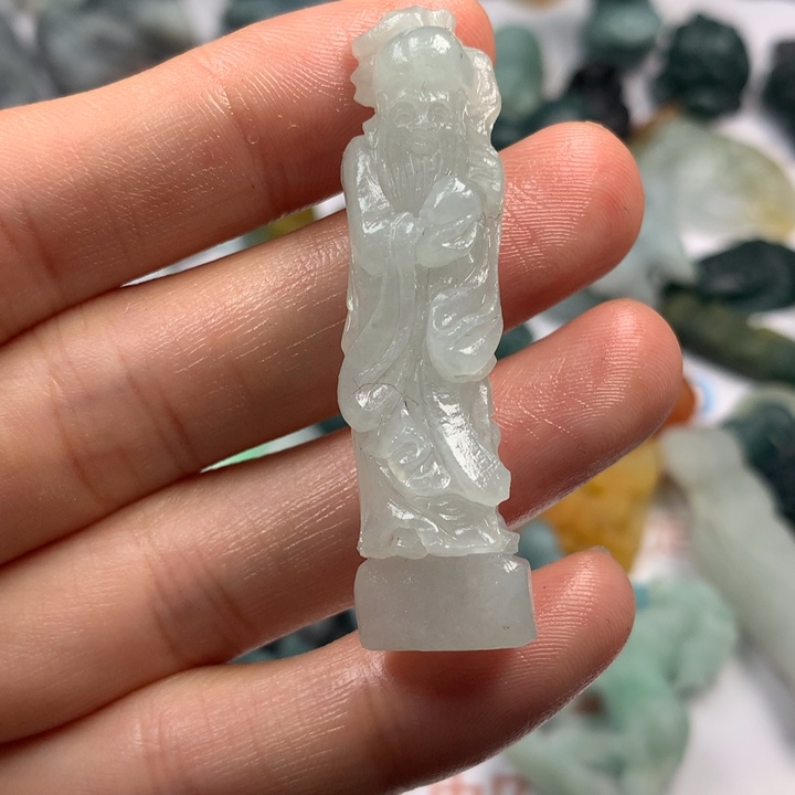 定制翡翠未镶嵌翡翠