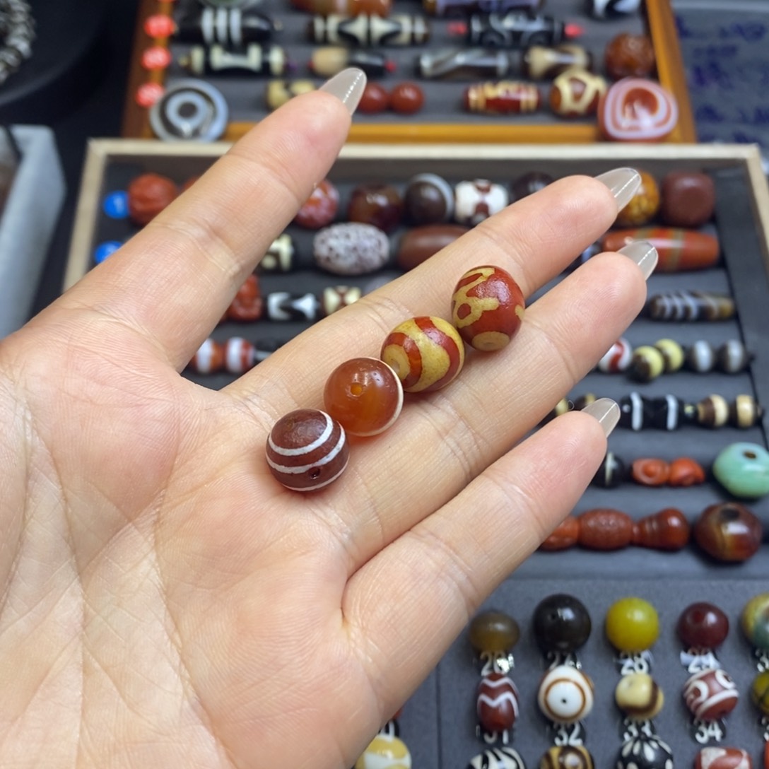 玛瑙/玉髓未镶嵌珠宝半成品语*@