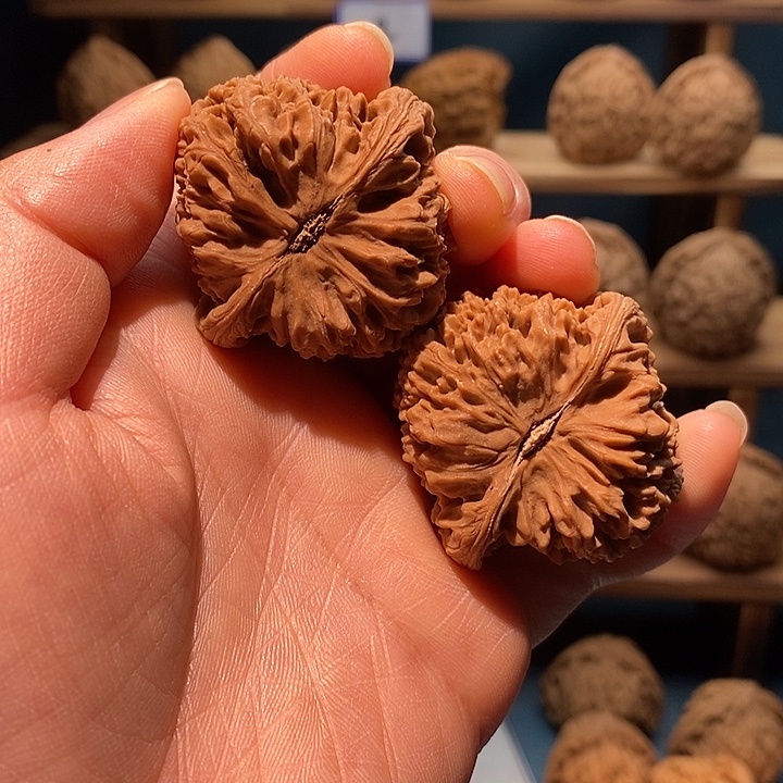 嗯***哼南将石文玩核桃42