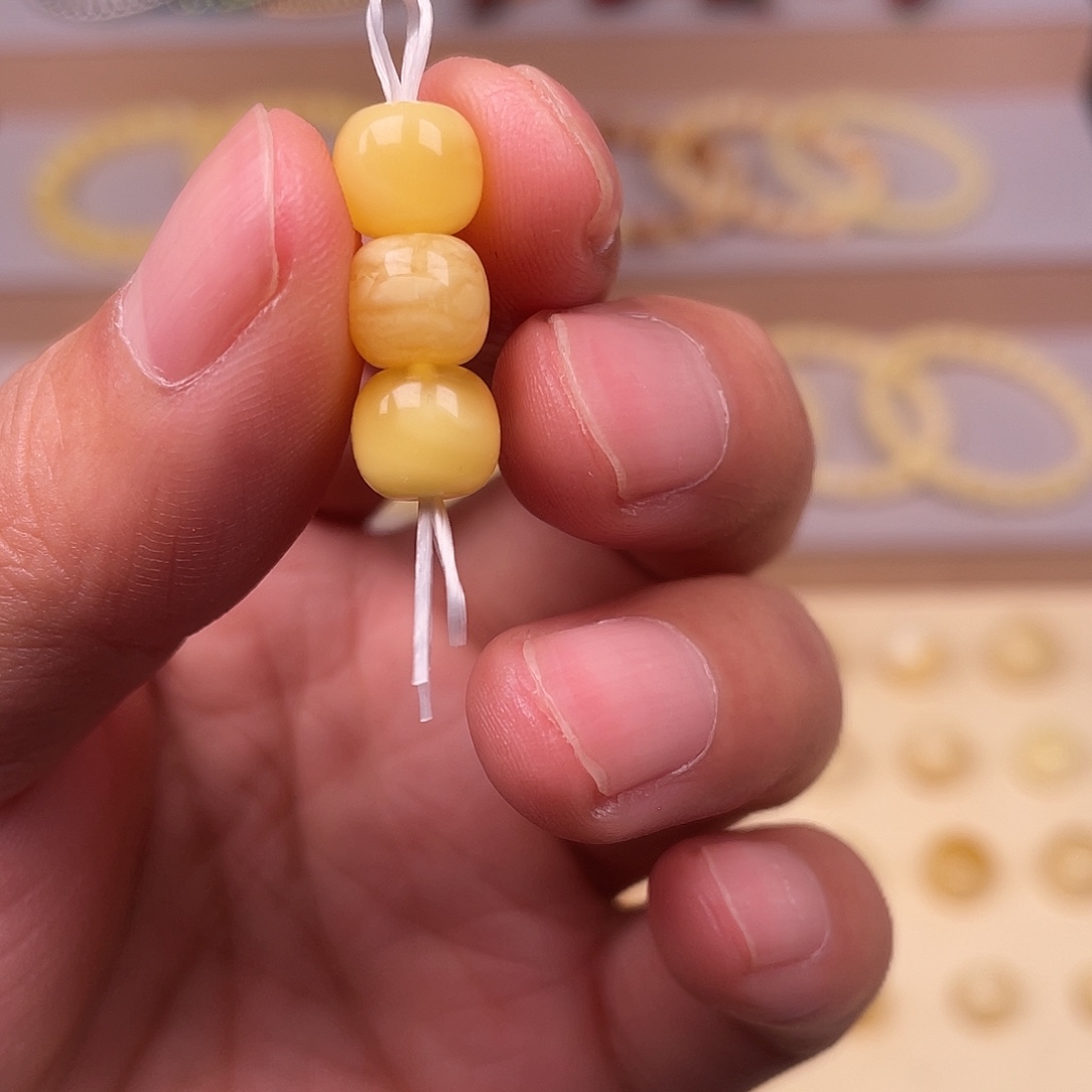 琥珀未镶嵌裸石单珠