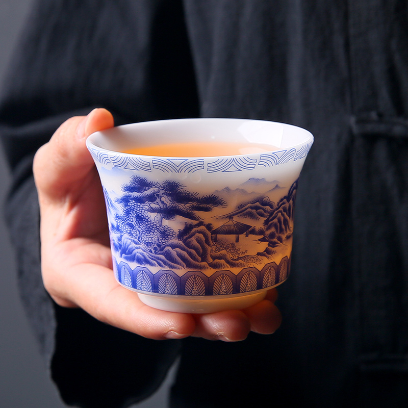 冰种玉瓷青花山水个人专用茶杯单个陶瓷主人杯品茗杯泡茶待客杯子