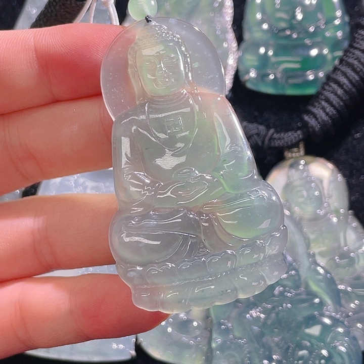 翡翠颈饰未镶嵌68，