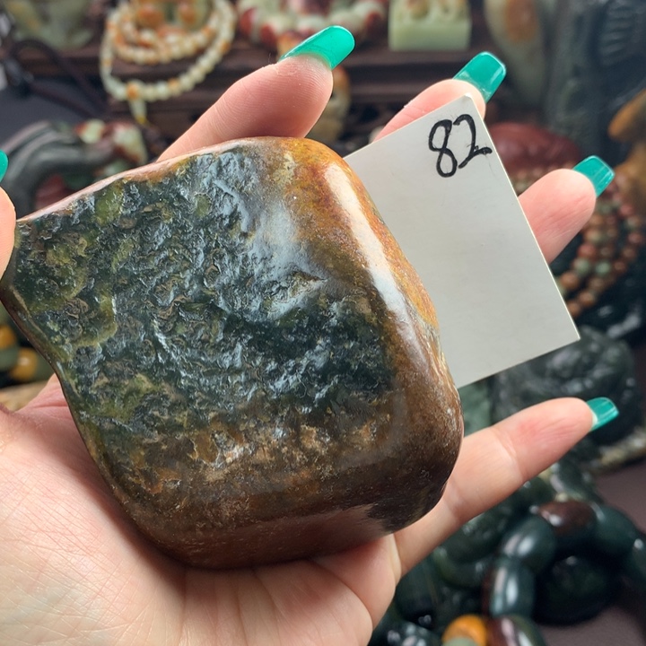 岫岩河磨玉（透闪石质玉）把件未镶嵌