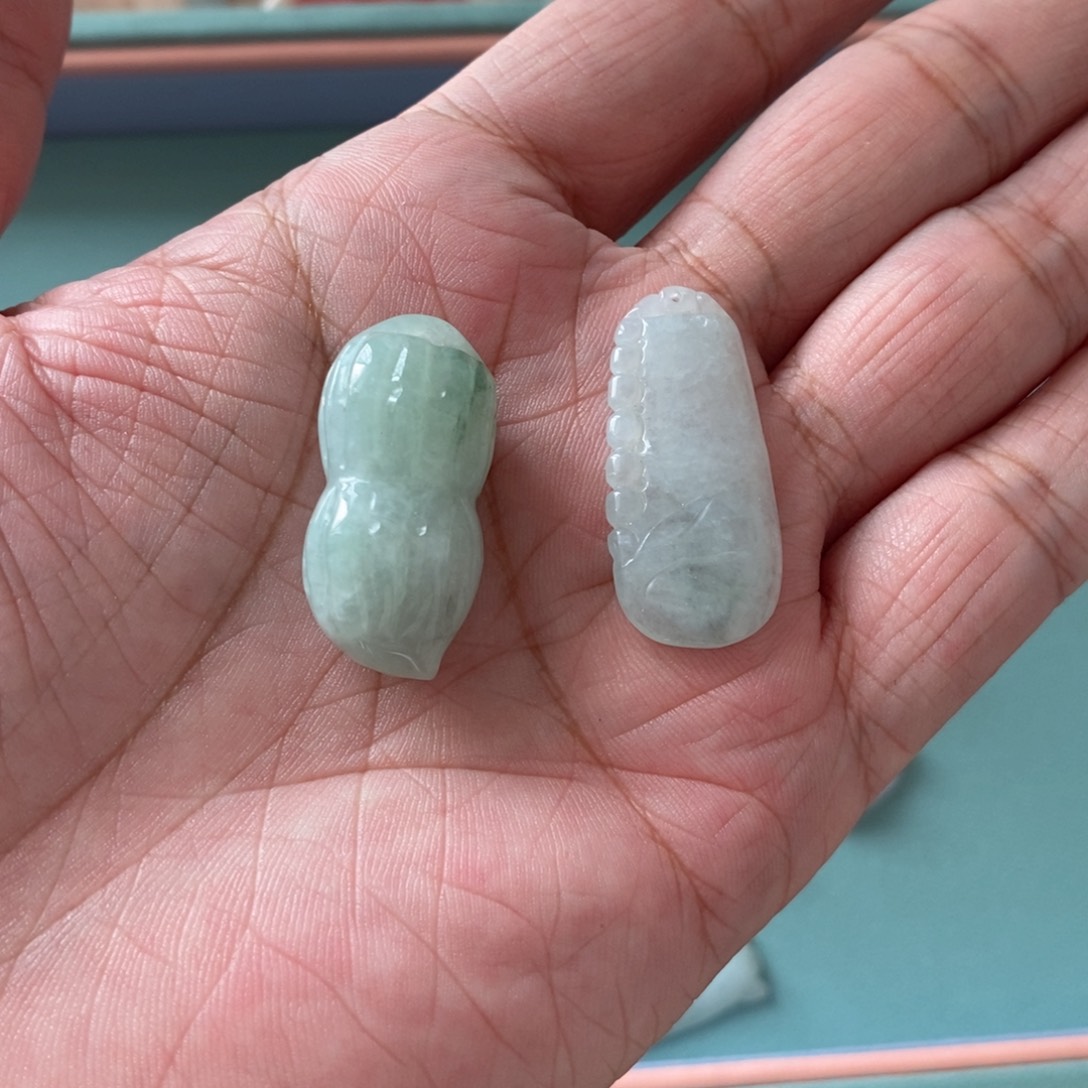 翡翠未镶嵌颈饰2花生竹节