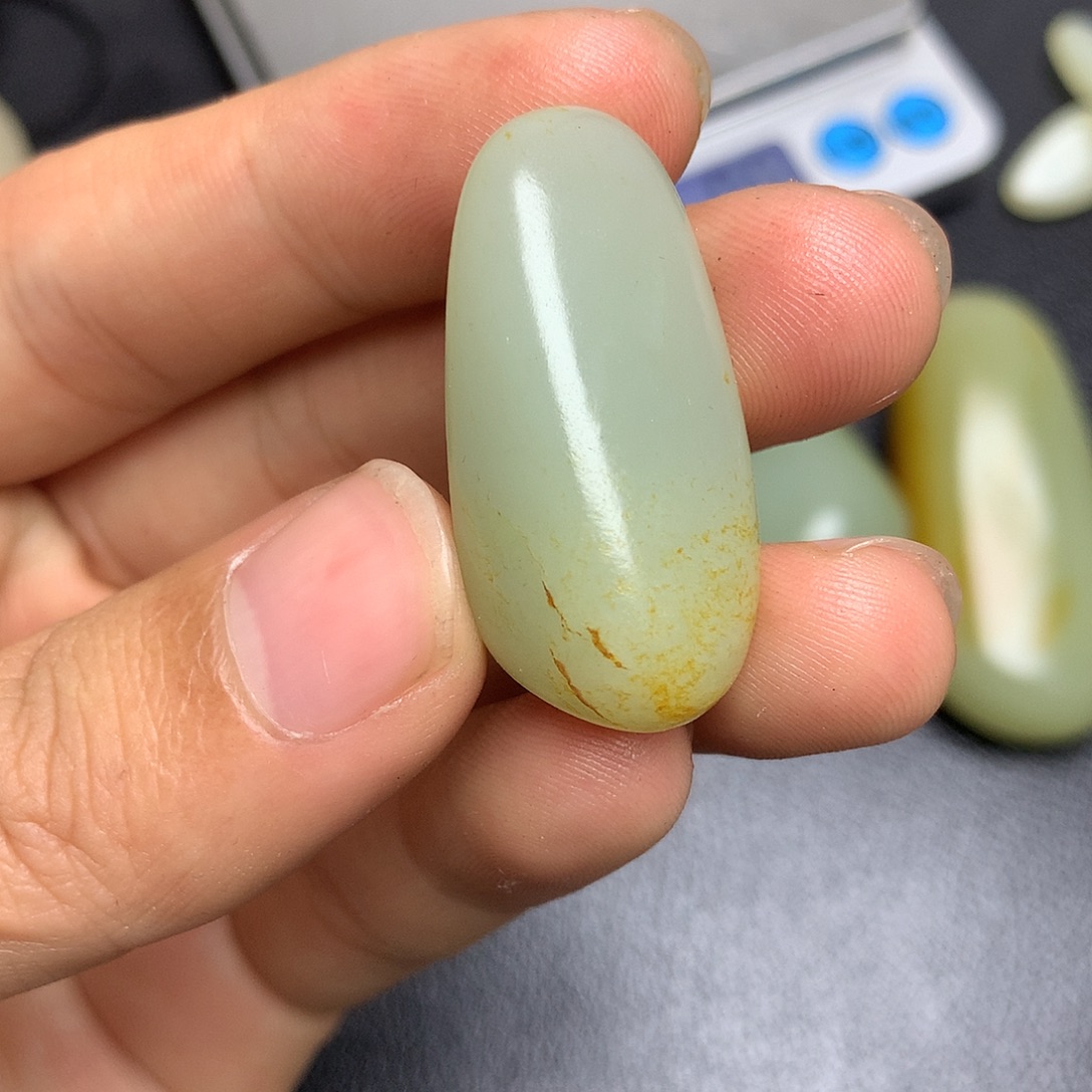 和田玉（糖玉）未镶嵌挂件
