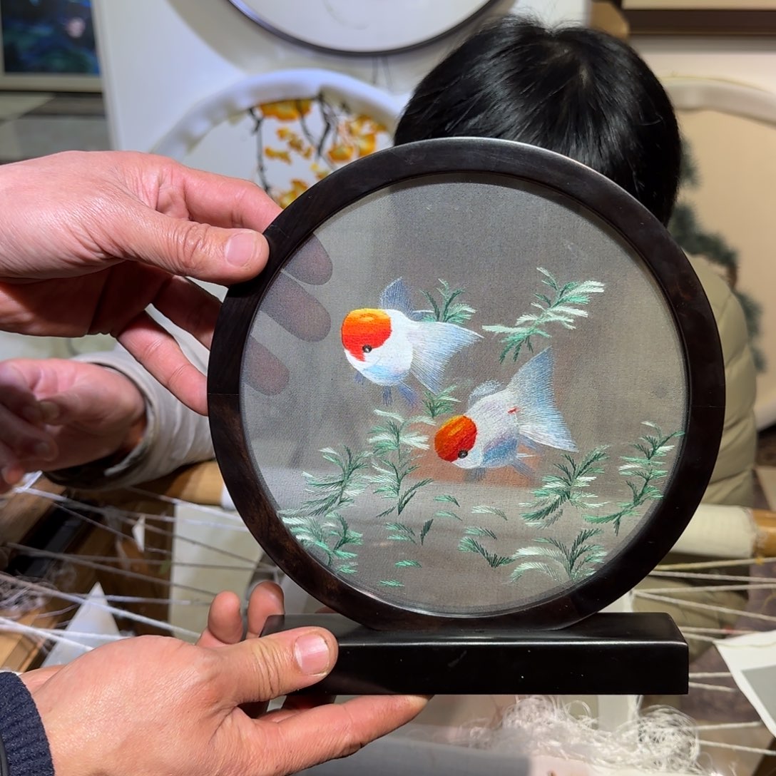 刺绣刺绣工艺精湛