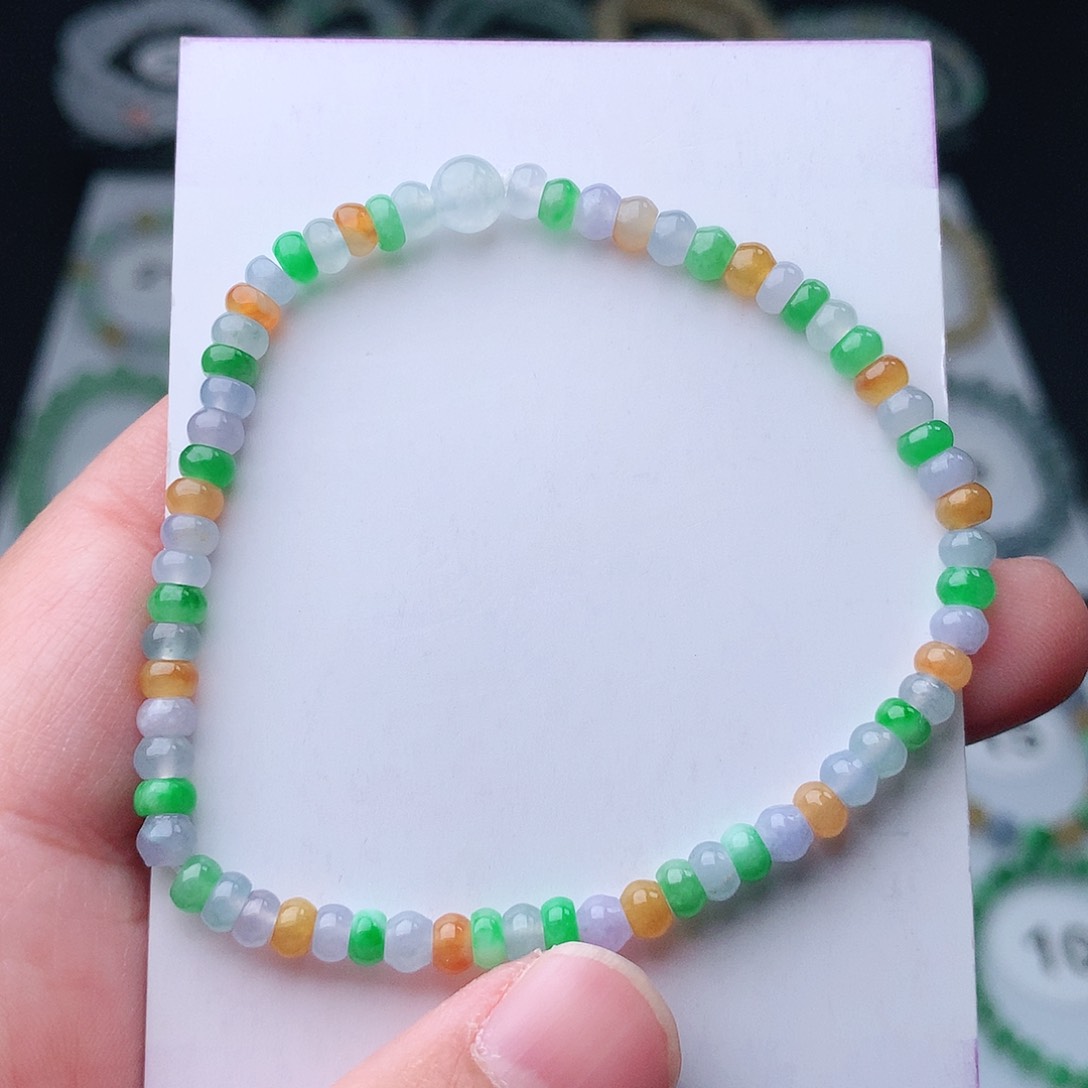 翡翠手串未镶嵌翡翠