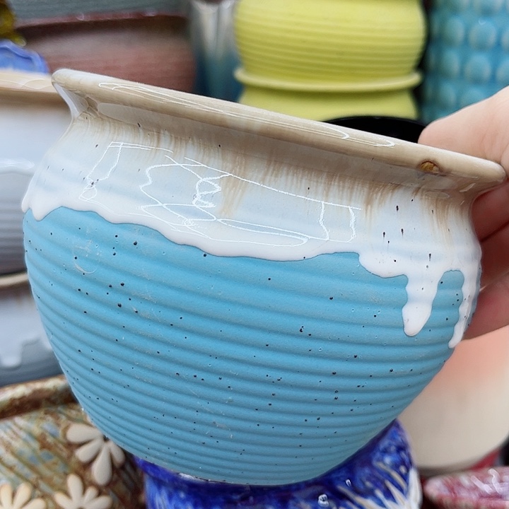 多肉绿植陶瓷花盆9.9包邮，有孔