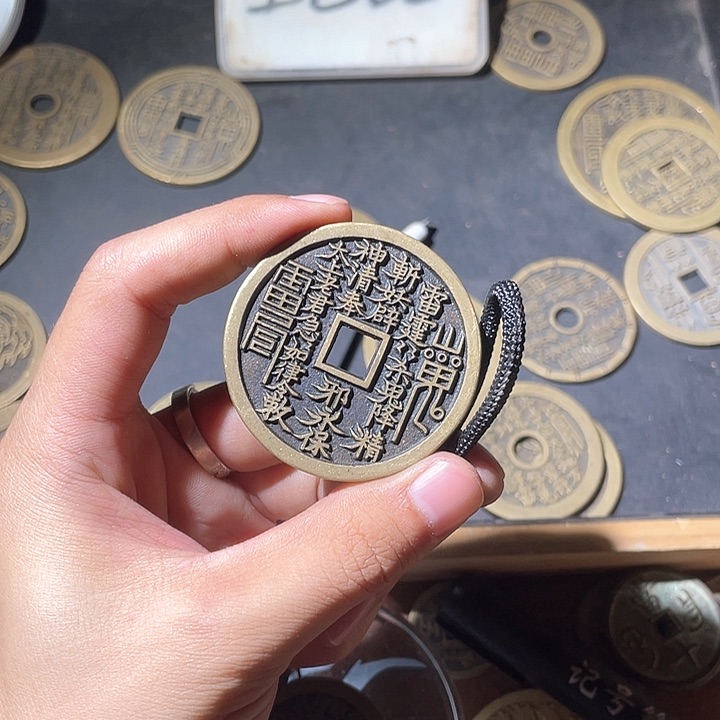 铜现代仿制工艺品