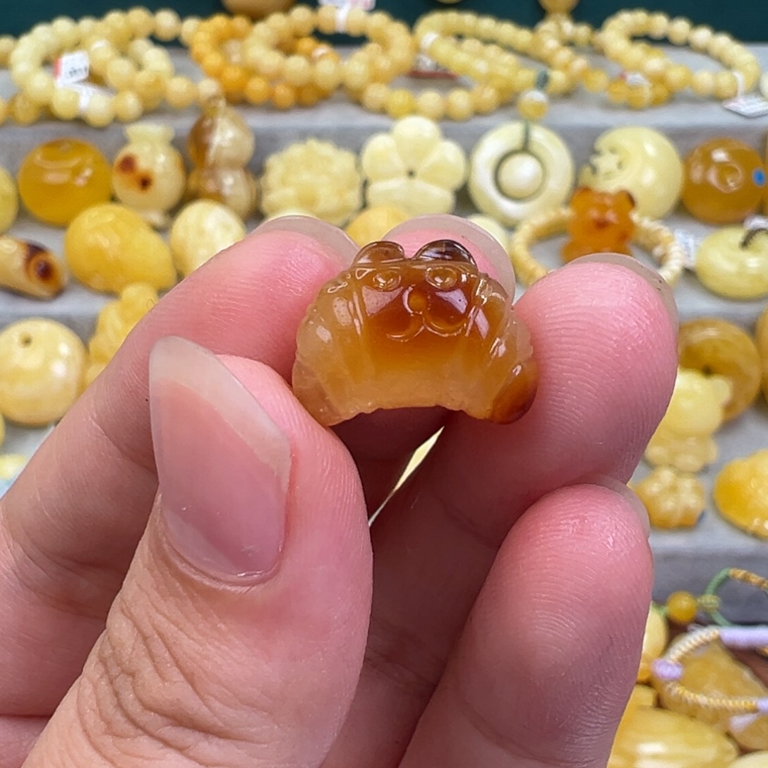 未镶嵌琥珀手链牛角包