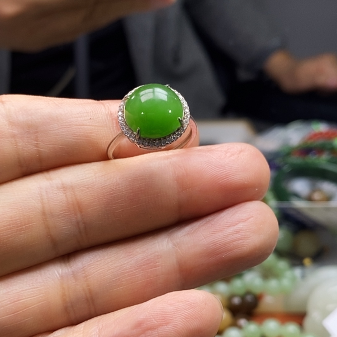 和田玉（碧玉）未镶嵌戒指