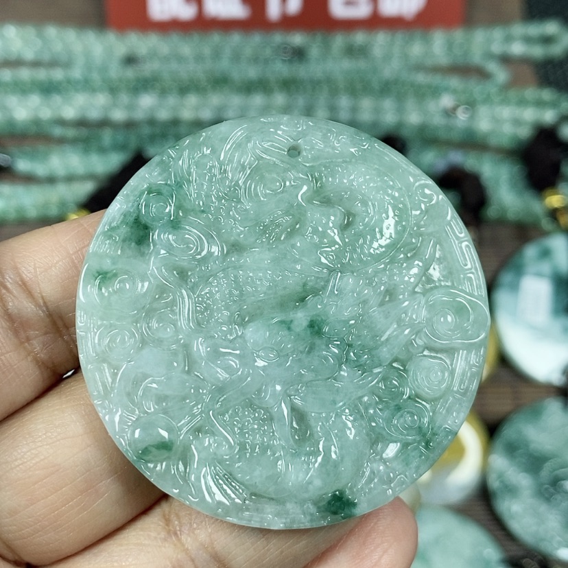 【闪购商品】翡翠颈饰未镶嵌玉吊坠翡翠玉圆形龙牌