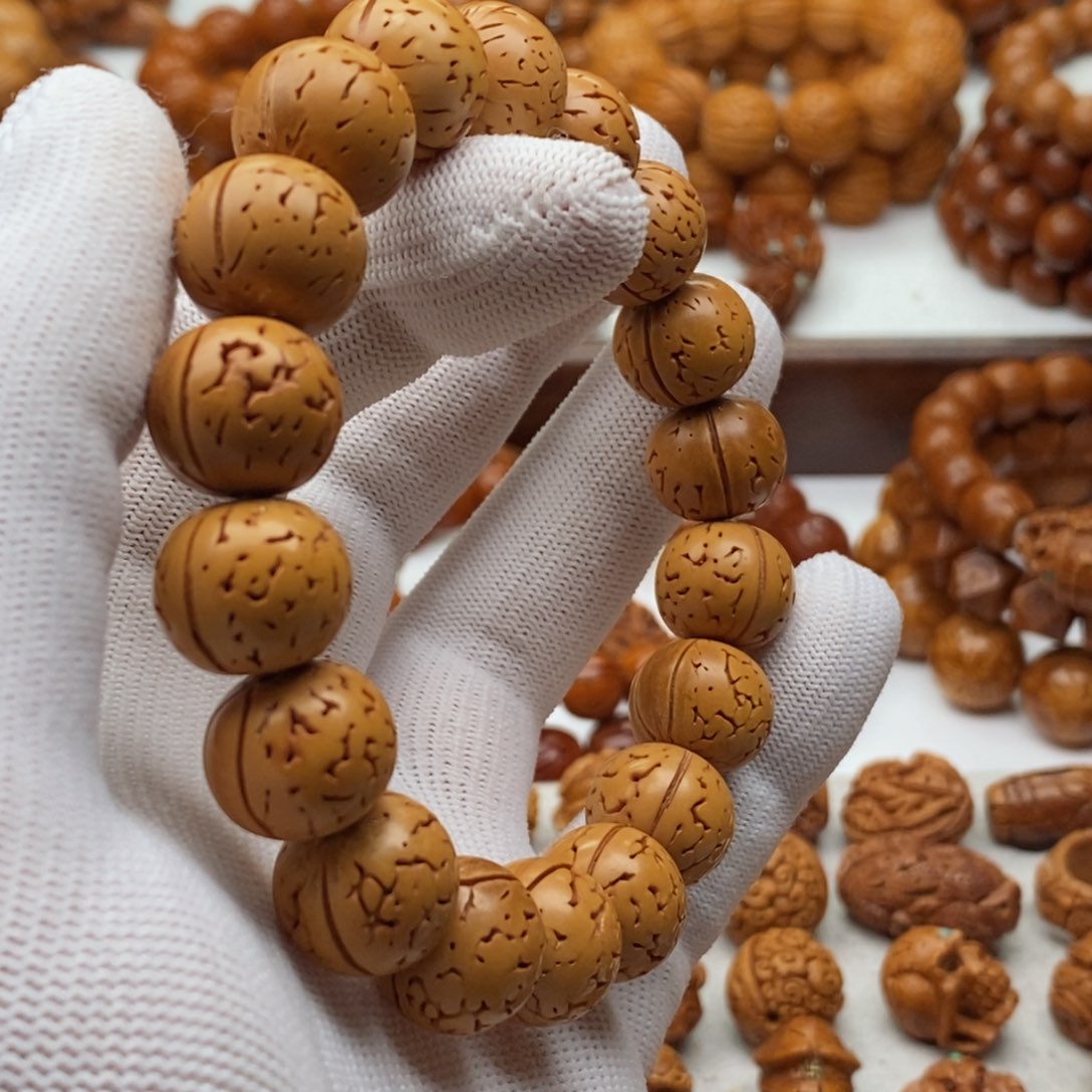 晴**李桃核纯手工打造