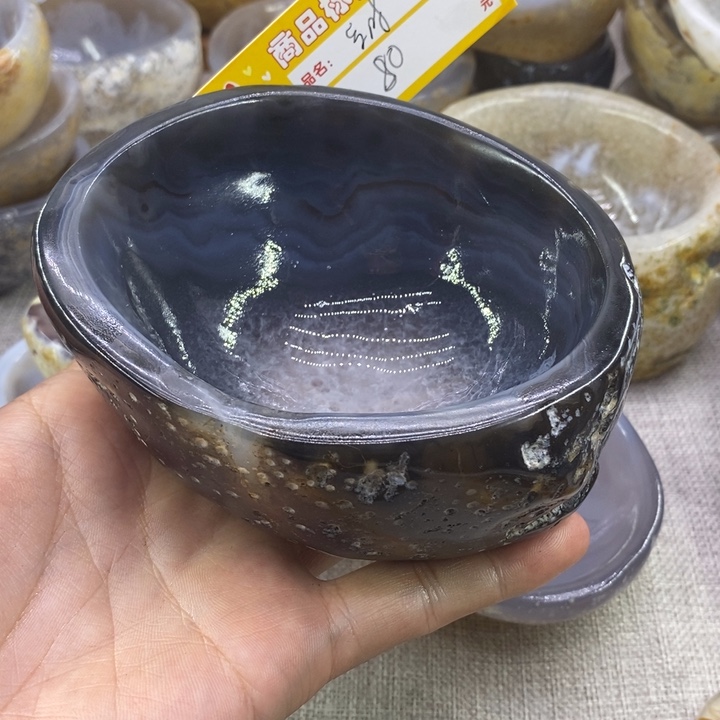 当***常玉原石手工制品石碗