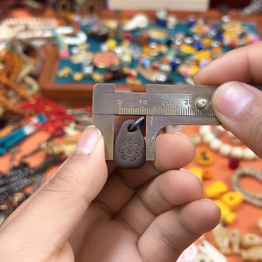 琉璃成品玛吉阿米藏式臻品直播间