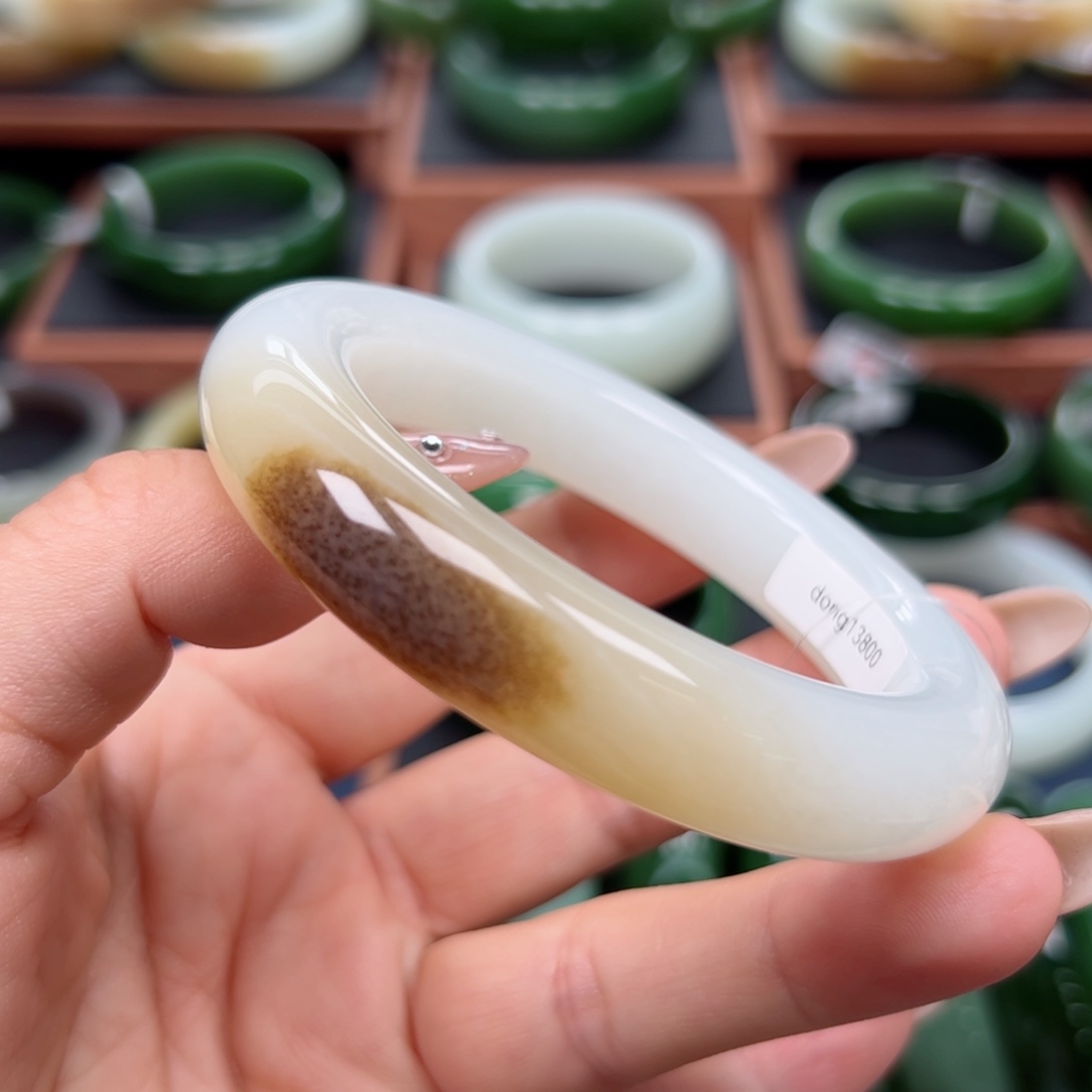 未镶嵌手镯和田玉5758圈口