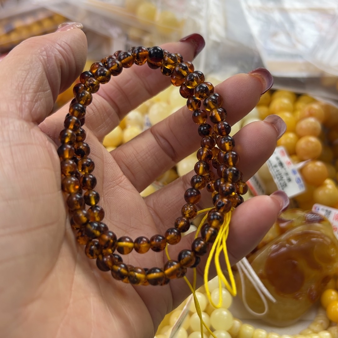 琥珀珠宝奇石未镶嵌