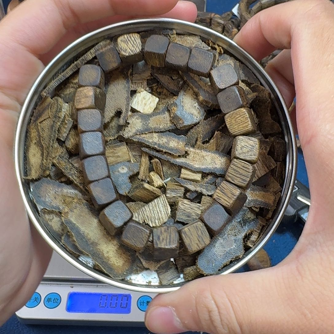 沉香碎屑沉香奇楠沉香方糖7g多样性发一