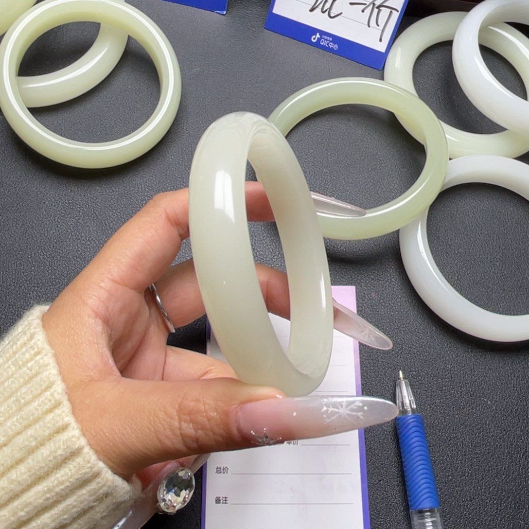 木***棠62圈口正圈暖白色