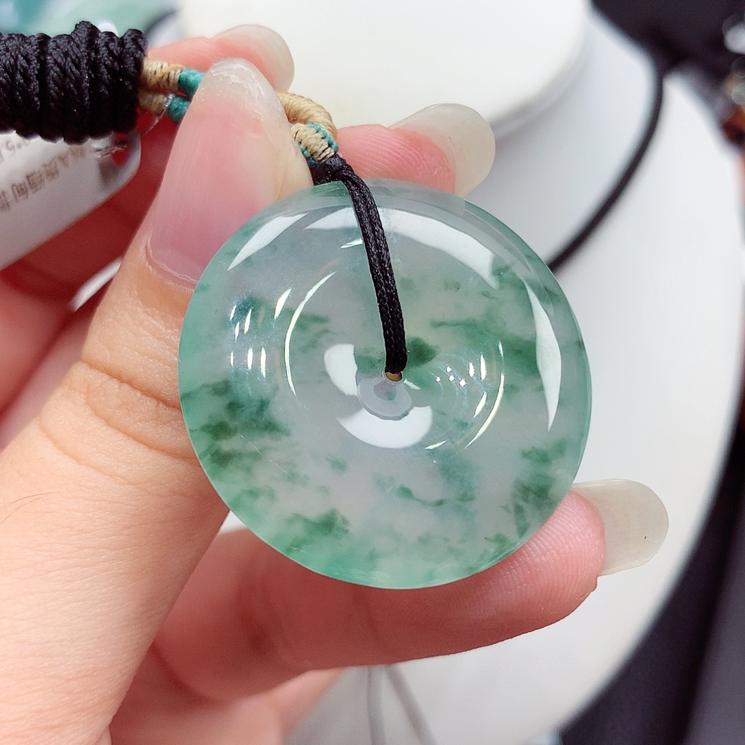 翡翠未镶嵌颈饰翡翠93，32/5.8