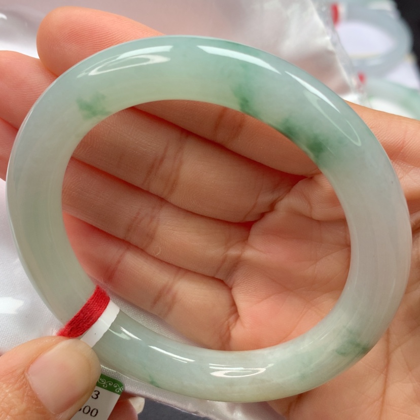 【闪购商品】翡翠手镯未镶嵌天然翡翠手镯