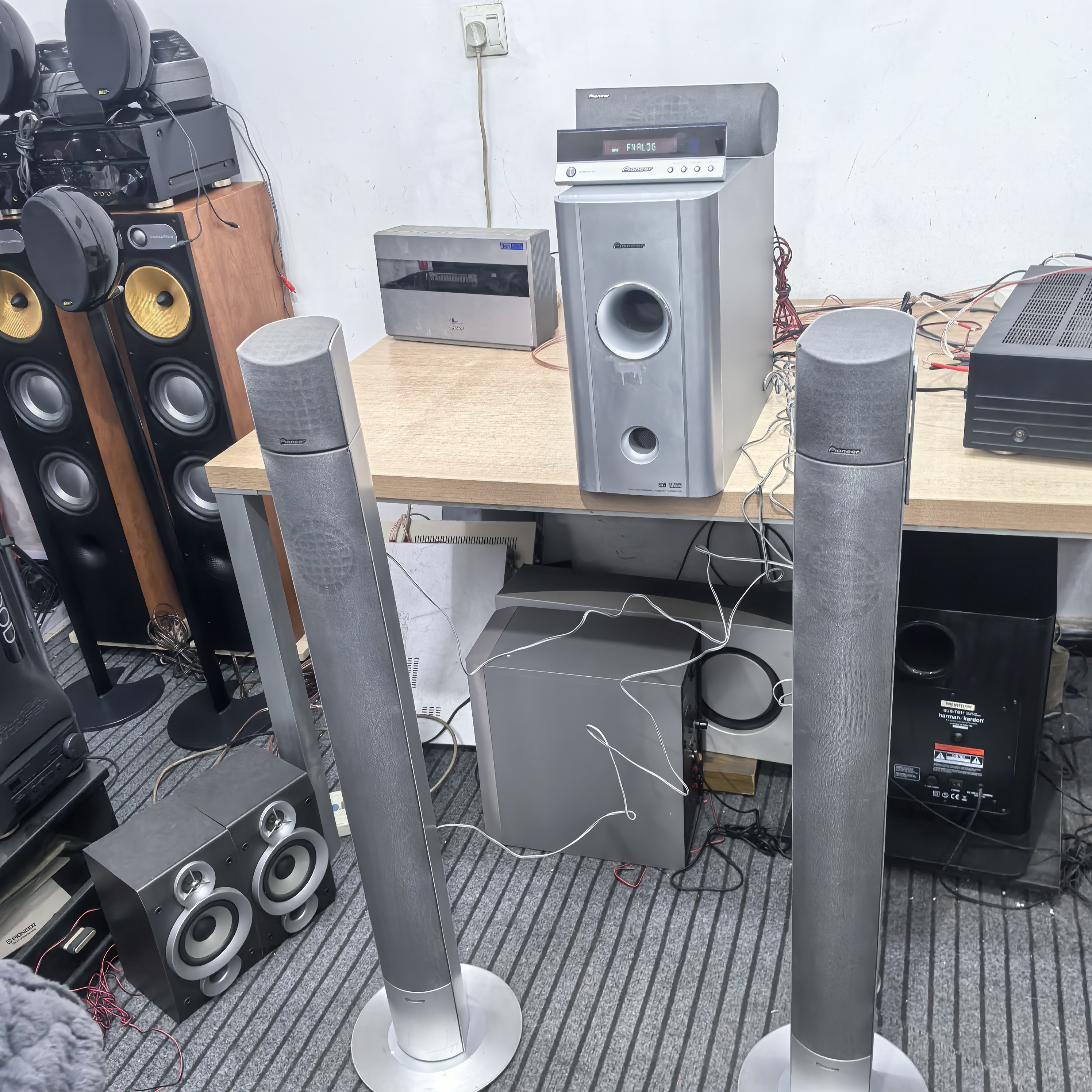 8新  XF5.1音响正常使用邮费自理