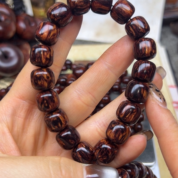 ㅤ***ㅤ花梨木类手串/手链海南红降12老型老型黑金天花板超一档